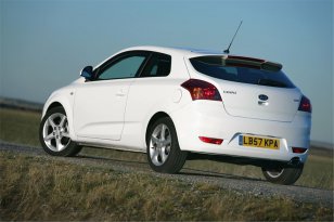 Kia Pro_cee'd 2008 - 2013