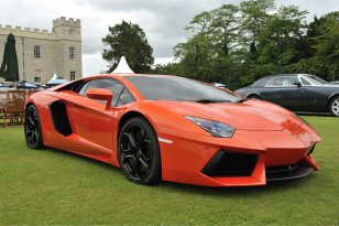 Lamborghini Aventador 2011