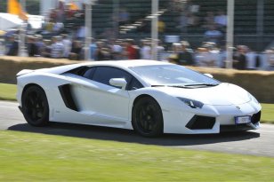 Lamborghini Aventador 2011
