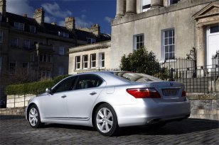 Lexus LS 600h 2006 - 2012