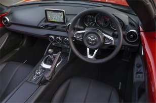 Mazda MX-5 RF 2017