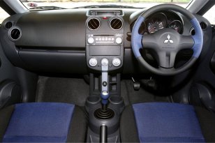 Mitsubishi Colt 3-door 2005 - 2008