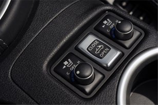 Nissan 370Z Roadster 2010 - 2016