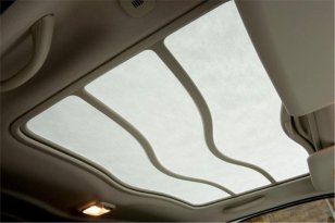 Nissan Cube 2010 - 2011