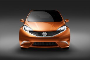 Nissan Invitation 2012