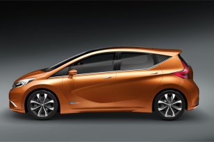 Nissan Invitation 2012