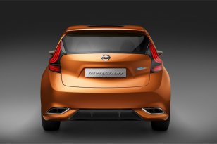 Nissan Invitation 2012