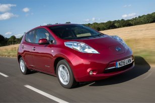 Nissan LEAF 2 2011