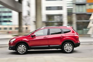 Nissan Qashqai+2 2008 - 2014