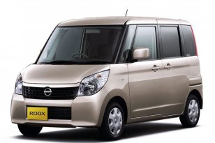 Nissan Roox 2010 - 2012