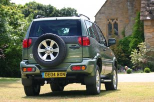 Nissan Terrano II 1993 - 2005