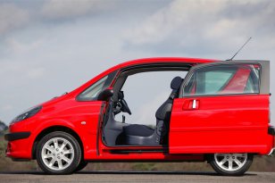 Peugeot 1007 2005 - 2008