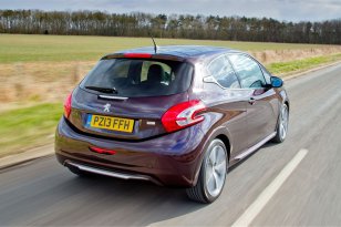 Peugeot 208 2012