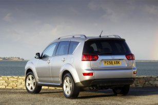 Peugeot 4007 2007 - 2012