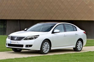 Renault Latitude 2011