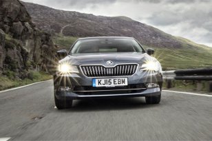 Škoda Superb 2015