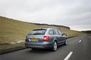 Škoda Superb Estate 2010 - 2015