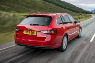 Škoda Superb Estate 2015