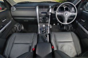 Suzuki Grand Vitara LWB 2005 - 2014