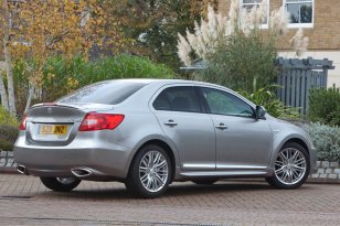 Suzuki Kizashi 2012 - 2014