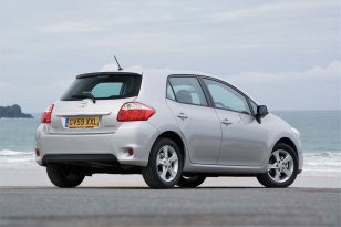 Toyota Auris 2007 - 2013