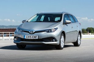 Toyota Auris Touring Sports 2013