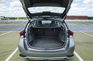 Toyota Auris Touring Sports 2013