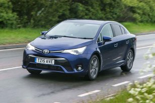 Toyota Avensis 2015