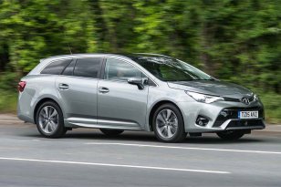 Toyota Avensis Touring Sports 2015