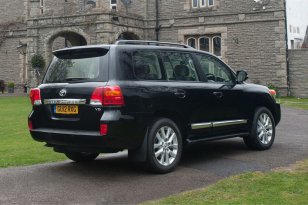 Toyota Land Cruiser V8 2008 - 2015