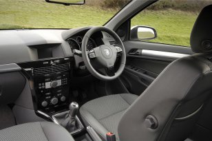 Vauxhall Astra H 2004 - 2009