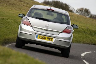 Vauxhall Astra H 2004 - 2009