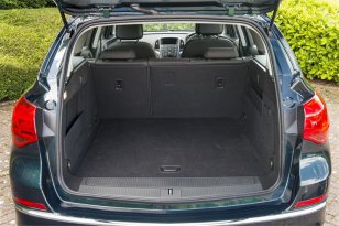 Vauxhall Astra J Sport Tourer 2010 - 2016