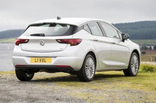 Vauxhall Astra K 2015