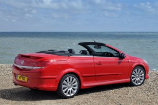Vauxhall Astra Twintop 2006 - 2011