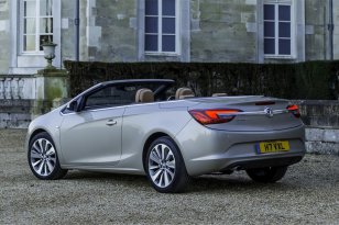 Opel Cascada 2013