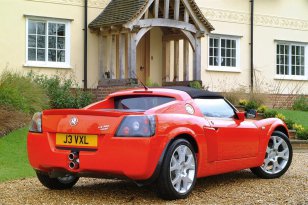 Vauxhall VX220 2000 - 2004