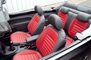 Volkswagen Beetle Cabriolet 2013