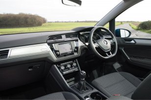 Volkswagen Touran 2015