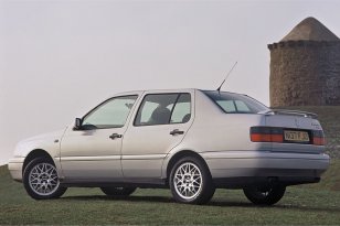 Volkswagen Vento 1992 - 1996