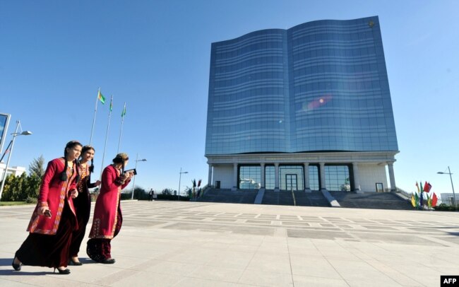 Türkmənistan, Aşqabad