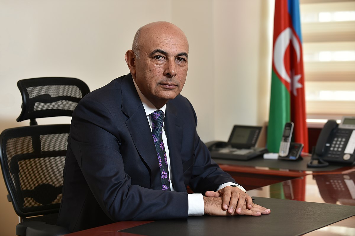 "Dialoqdan boyun qaçıranlar hansısa dairələrin çirkin maraqlarına xidmət edirlər"