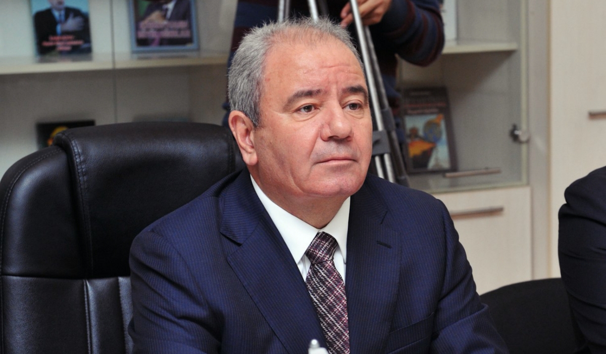 "Bu işlərə səbəb olan Əli Abbasov azadlıqdadır, biz isə içəridə"