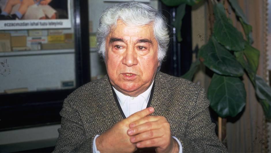 Padşaha girən paz - Əziz Nesin