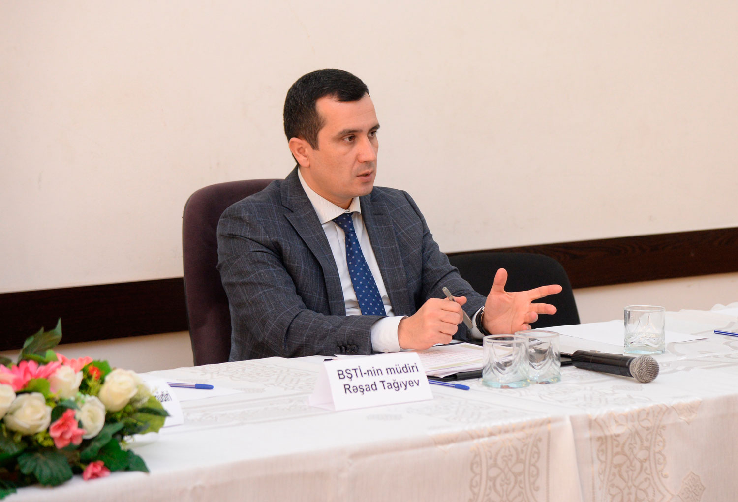Şəmkir İcra Hakimiyyəti 32 min manat vergi borcu olan şirkətə 680 min manatlıq tender verib