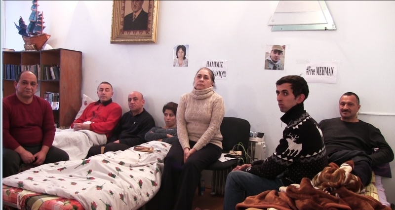 Siyasi məhbuslarla bağlı aclıq aksiyası davam edir