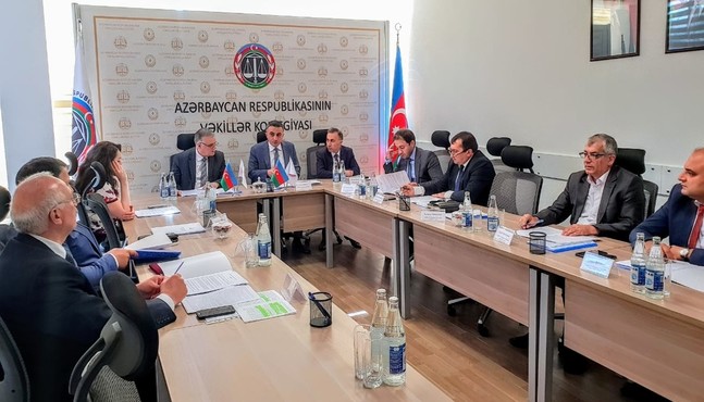 Kollegiya 7 vəkili cəzalandırıb