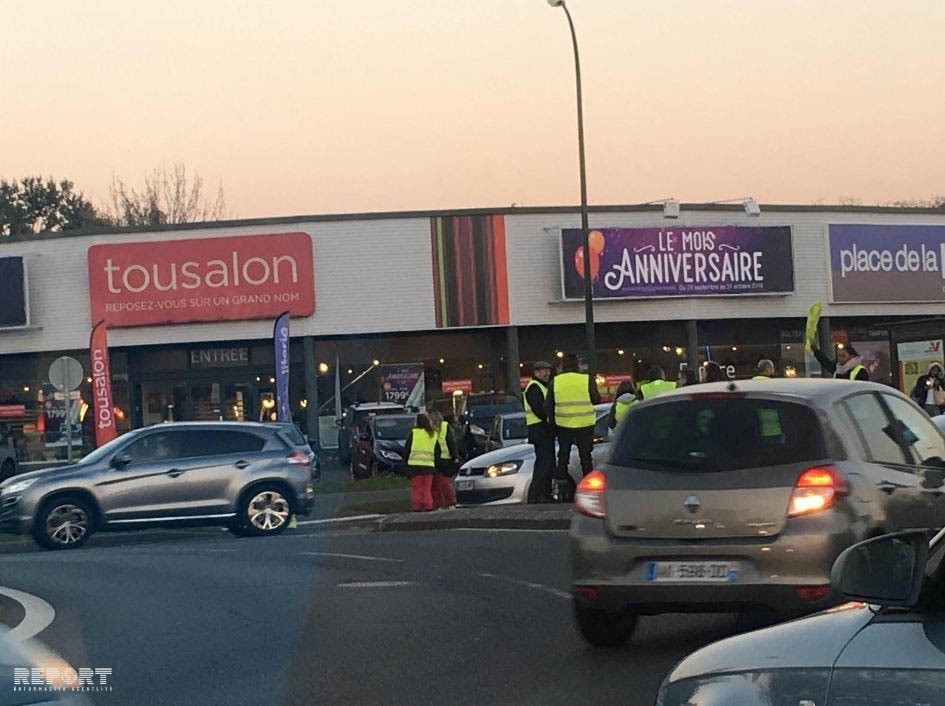 Fransada keçirilən etiraz aksiyasında 409 nəfər yaralanıb