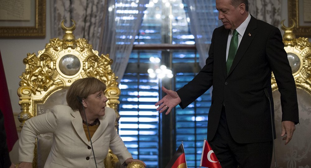 Merkel: "Türkiyəni Aİ-nin tərkibində görmürəm və heç vaxt görməmişəm"