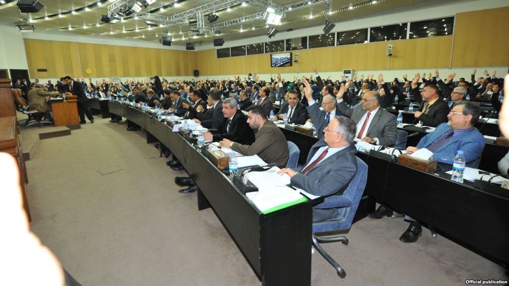 İraq parlamenti kürd müstəqillik referendumunu rədd edir